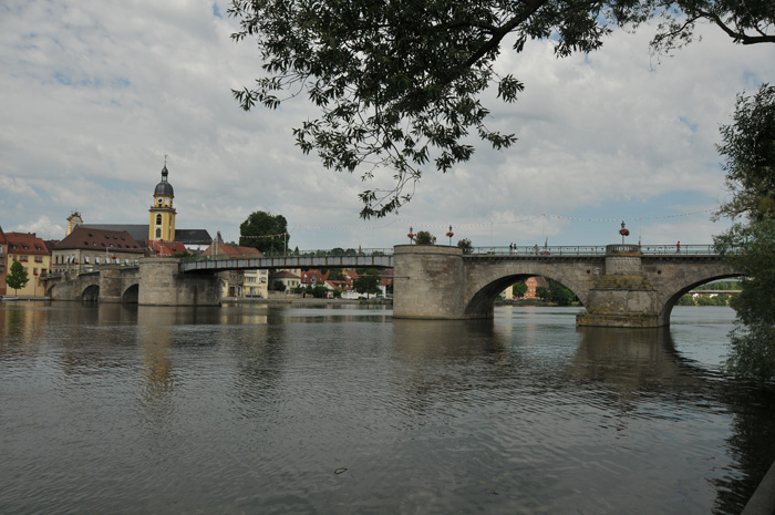 Kitzingen - along Main river to citizens' festival for integration