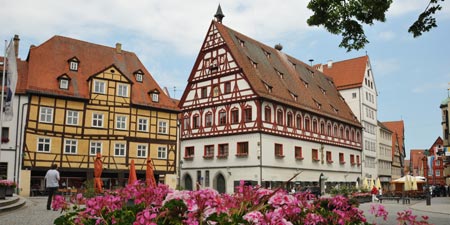 From Kitzingen via Nördlingen to Augsburg