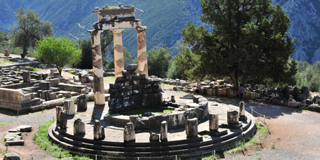 Delphi - das Heiligtum der Athena Pronaia