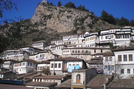 Berat – Stadt der tausend Fenster - Osmanisch geprägt