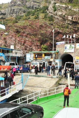 b_450_450_16777215_00_images_albania_shkoder_koman-stausee-tour-030.jpg