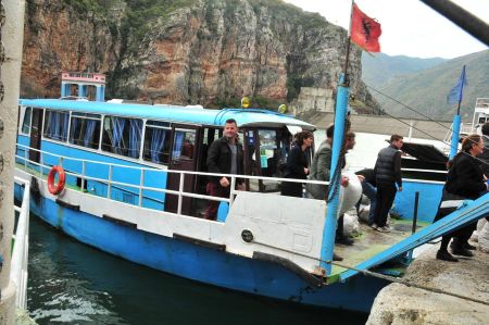 komani lake valbona 013