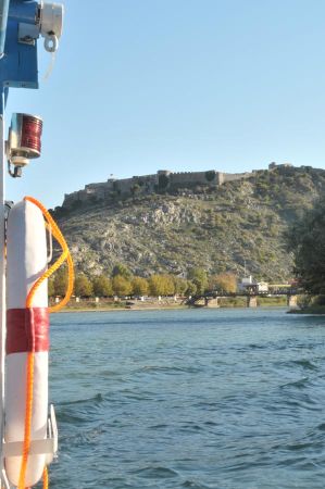 b_450_450_16777215_00_images_albania_shkoder_shkodra-see-bootstour-025.jpg