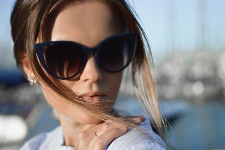 b_450_450_16777215_00_images_allgemeines_aktuelle_kulturereignisse_news_alaturka-eyesandmore-pexels-woman.jpg
