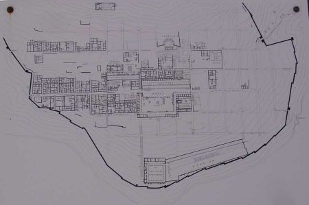 Priene-Stadtplanung-Decumanus - Ost-West-Achse