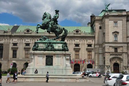 From the Vienna State Opera to the Ephesus Museum at Hofburg