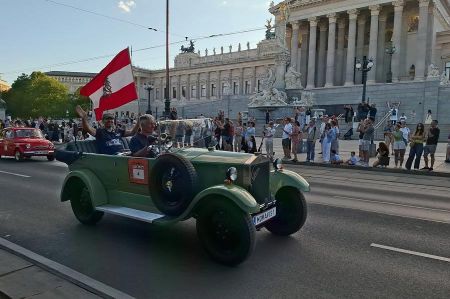 b_450_450_16777215_00_images_austria_vienna_monte-carlo-artikel-4-04.jpg