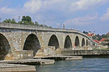 regensburg steinbrücke