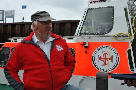 Coastal sea rescue - 150 years service to shipwrecked people