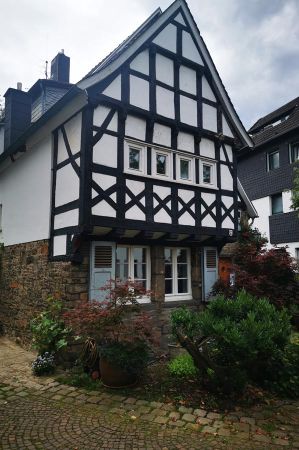 b_450_450_16777215_00_images_deutschland_nordrhein-westfalen_wetter-altstadt-02.jpg