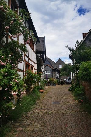b_450_450_16777215_00_images_deutschland_nordrhein-westfalen_wetter-altstadt-03.jpg