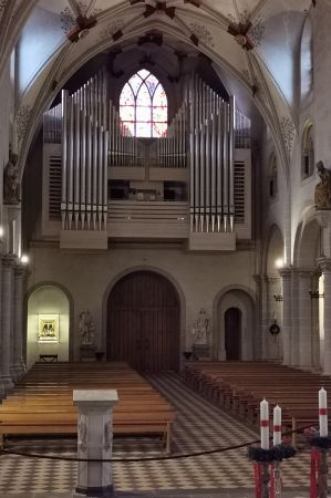 basilika st kastor 8