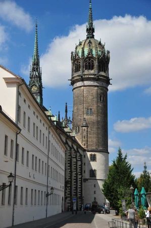 b_450_450_16777215_00_images_deutschland_sachsen-anhalt_lutherstadt-wittenberg-1.JPG