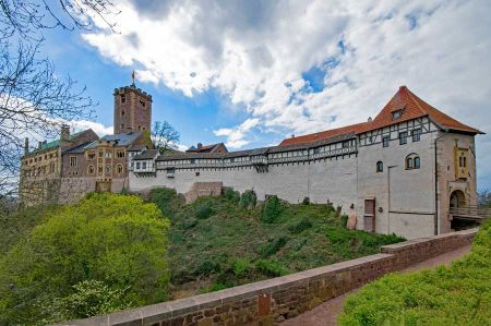 The Wartburg near Eisenach - the myth about the oath swords