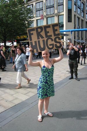 free hugs 014