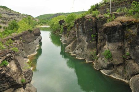 The Venetikos river at the conglomerate gorge at Grevena