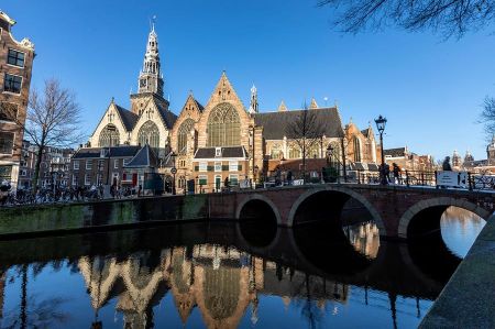 Amsterdam und das Viertel De Wallen – attraktiv aber speziell