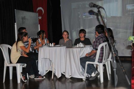 Schüler der Boeselager Realschule Ahrweiler in İzmir