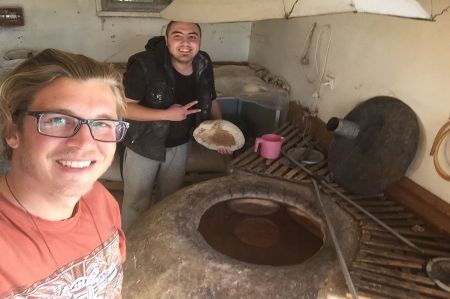 Chatschapuri-Brot aus dem Tone – Besonderheit aus Georgien