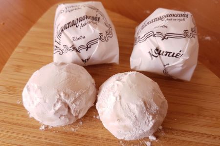 One taste of Greece - To the History of Kourambie Cookie