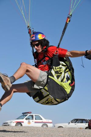b_450_450_16777215_00_images_outdoor_sky_sports_paragliding-orign-pal-06.jpg