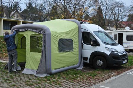 Aufblasbare Zelte auf dem Vormarsch - GT Box in Wien West