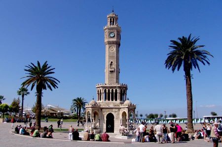 İzmir: Pearl with palm trees - Turkish gateway to the Aegean