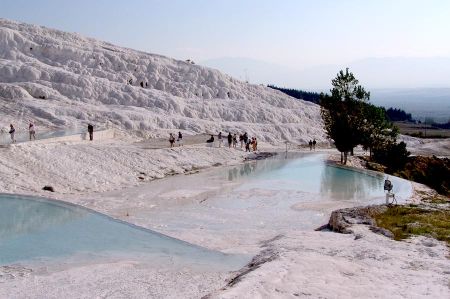 Pamukkale - strict rules help the travertine terraces