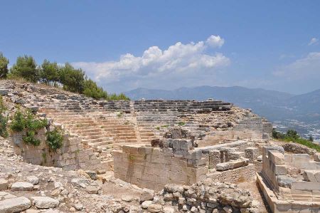 Rhodiapolis – antike Heimat des Opramoas