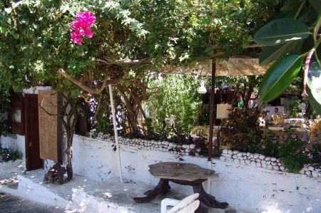 Kaş – Ancient Cistern Beneath the Restaurant