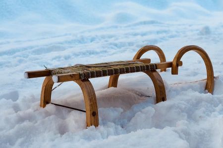Tobogganing – fun recreational sport in the snow