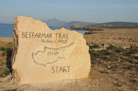 Nordzypern - Wandern entlang des Besparmak Trails