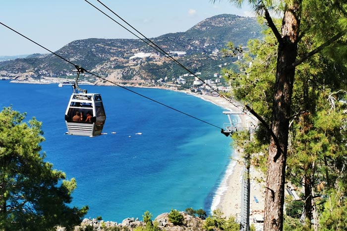 Alanya Cable Car: the more relaxed way up the Castle Hill