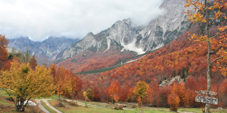 Peaks of the Balkans - Long-distance trail passing Valbona