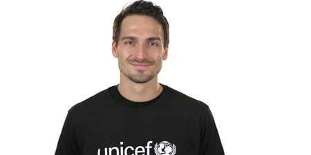 Mats Hummels startet UNICEF-Aktion „Der geschenkte Tag“
