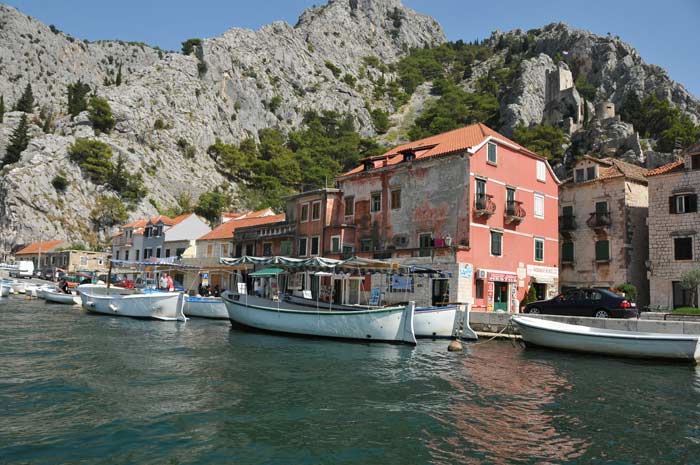 Boots Tour auf dem Cetina Fluss bei Omis