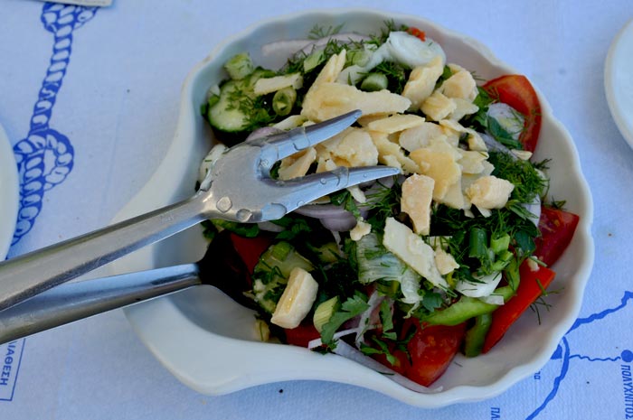 Griechischer salat mit käse