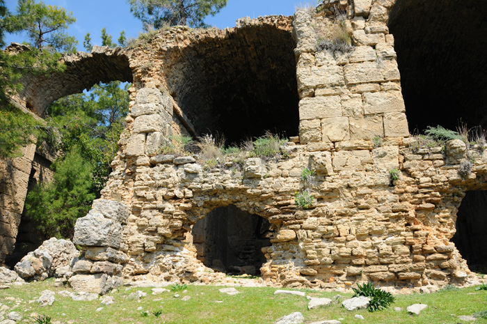 The Roman Bath or Hamam in Seleukia / Lyrbe