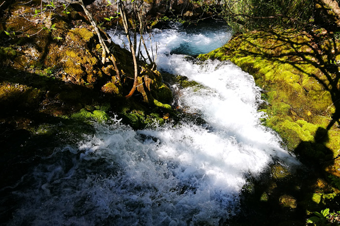 Die Wasserfälle von Vevcani - parkähnliche Anlage bei Struga