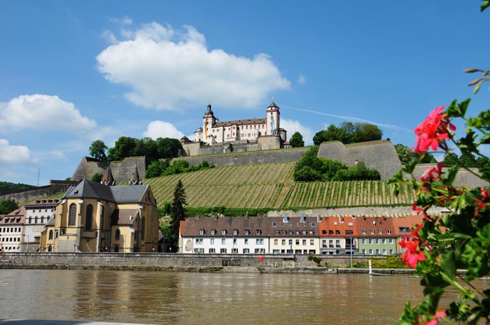 Würzburg: Like a Picture on Both Sides of Main