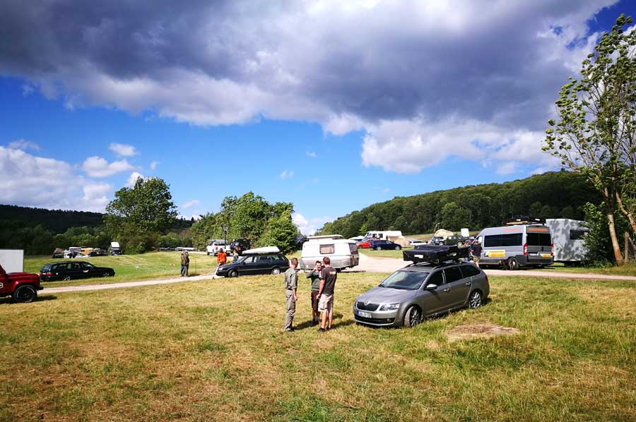 Meeting with the roof tent nomads in Stadtoldendorf