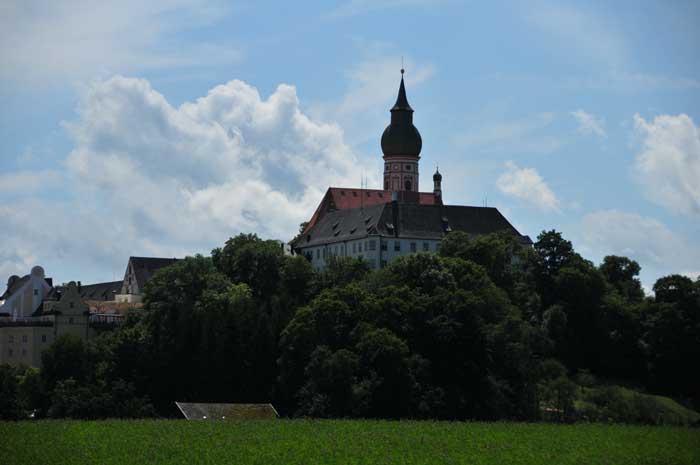 From Monastery Andechs to Herrsching passing Kiental valley