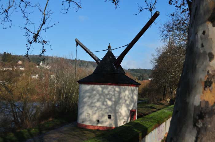 Trier - Entlang der Mosel zu den Alten Moselkrahnen