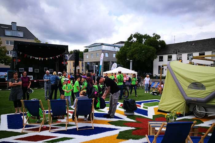 Deutschland Tour und Flying Grass Carpet in Trier zu Gast