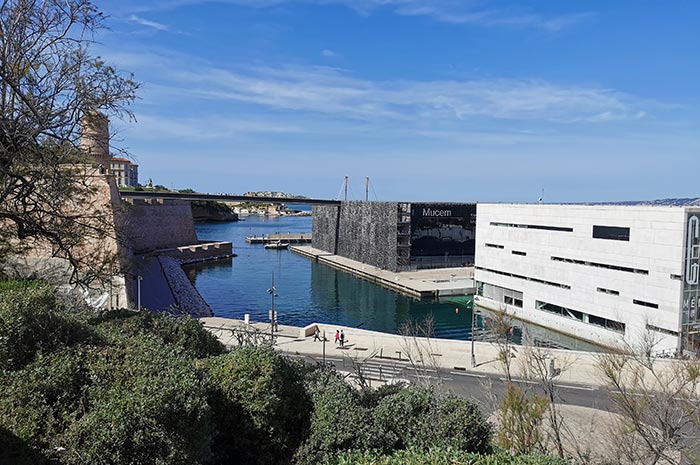 Erster Erkundungsgang in Marseille – Richtung Vieux Port