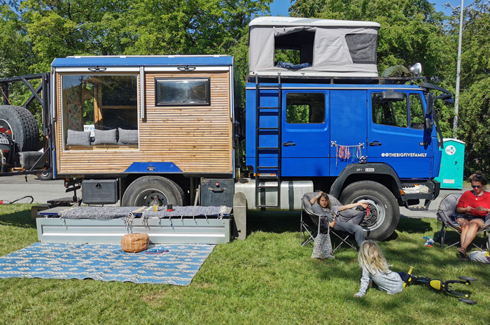 Caravanning Festival Warsaw and the Big Five family