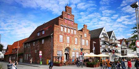 A tour through the old town of Travemünde