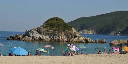 Kalamitsi - harbor, diving-station and beautiful bay on Sithonia