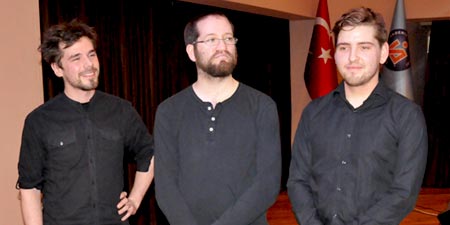 Das „Pablo Held Trio“ kommt nach Antalya und nach Izmir
