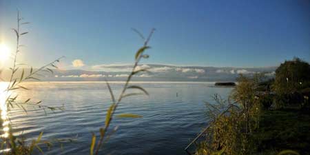 Zurück am Ohridsee - Morgenstimmung am Seeufer